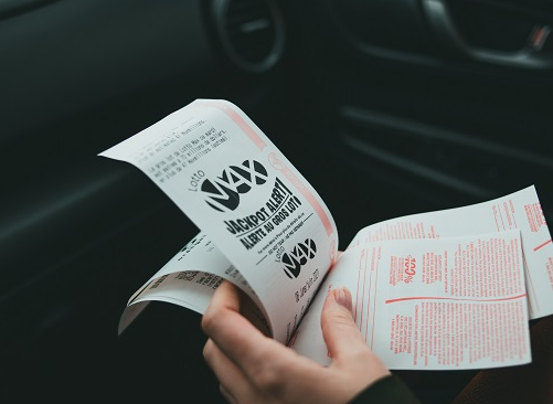 menunggu-nomor-tepat-pemain-togel-ini-raih-hoki-besar